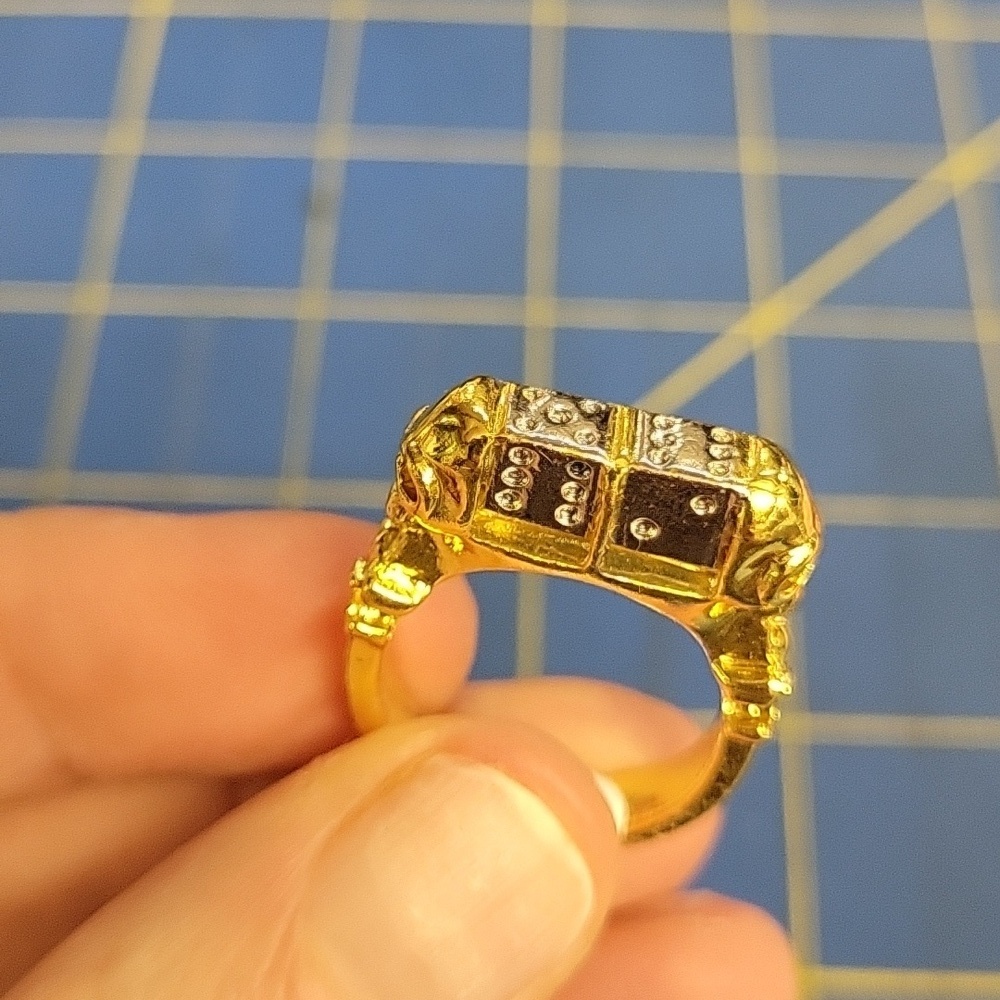 Pair of Dice Accented with Skull Tone Ring